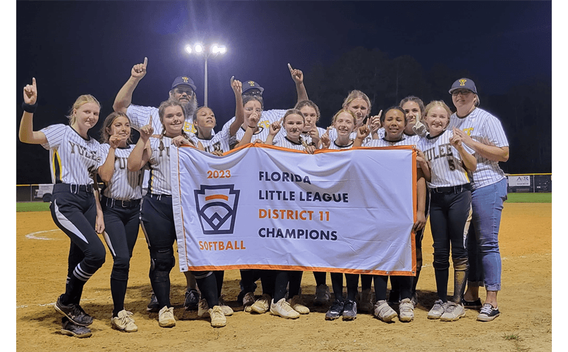 12U Softball District 11 Champions