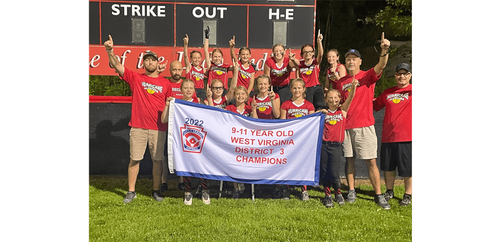 2022 9-11 year old softball District 3 Champions