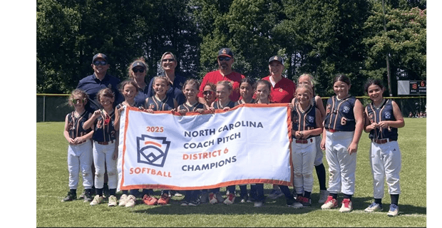 8U District Champions!