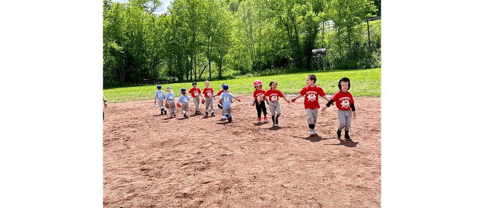 Middlesboro Pineville Bell County Little League photo
