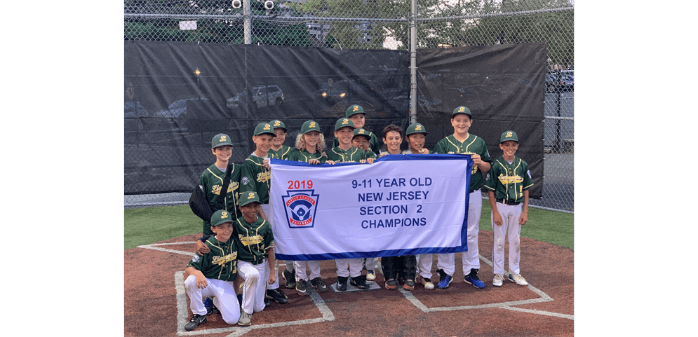 11's Win Section 2 Championship-Banner