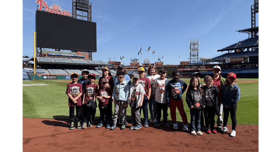 DHLL Tours Citizens Bank Park